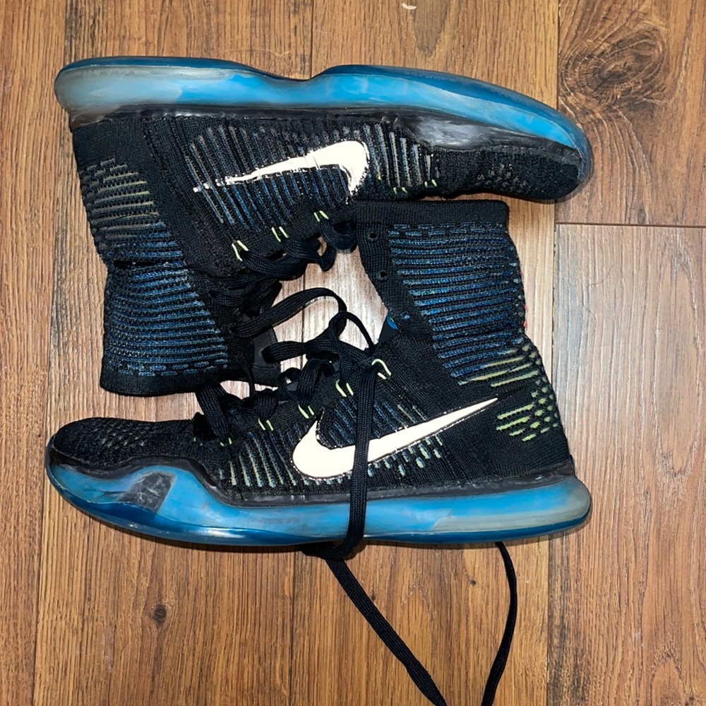 Kobe 10 Elite “Commander”